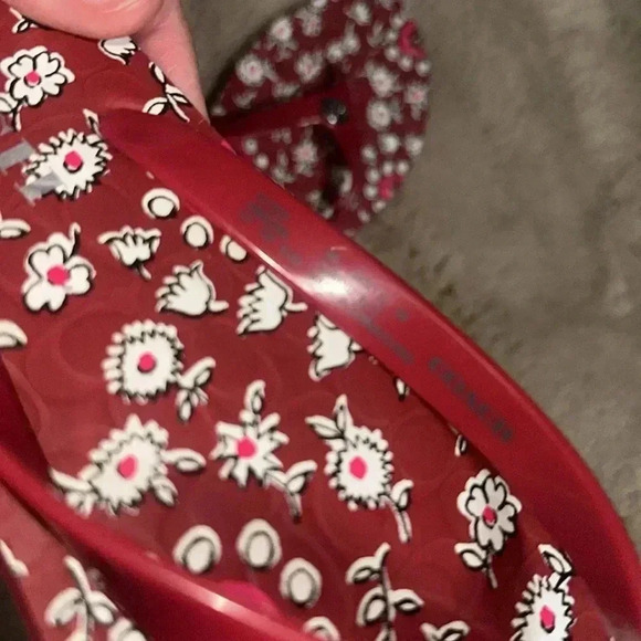 Coach red floral flips flops. Size 9-10 Silver embellishment on strap. - Picture 6 of 9
